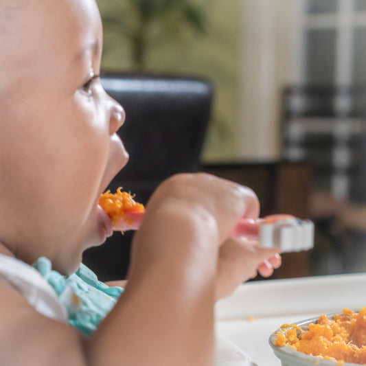 How to Start Solids: A Beginner’s Guide for Parents